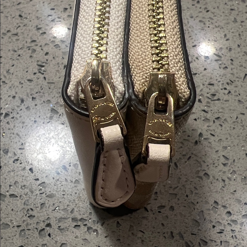 Coach Small Double Zip Around Wallet - Picture 4 of 15